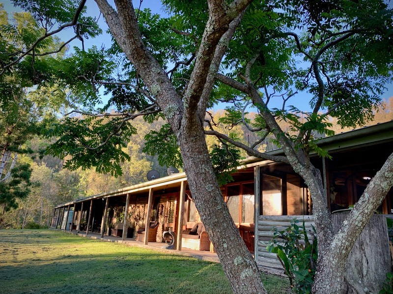 568 Glenhowden Road, Colinton QLD 4306
