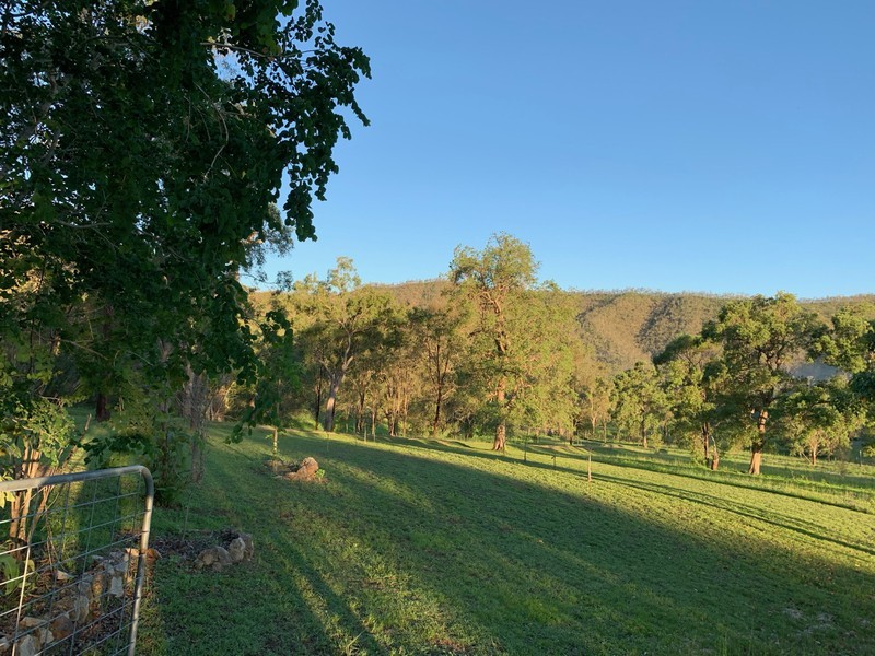 568 Glenhowden Road, Colinton QLD 4306