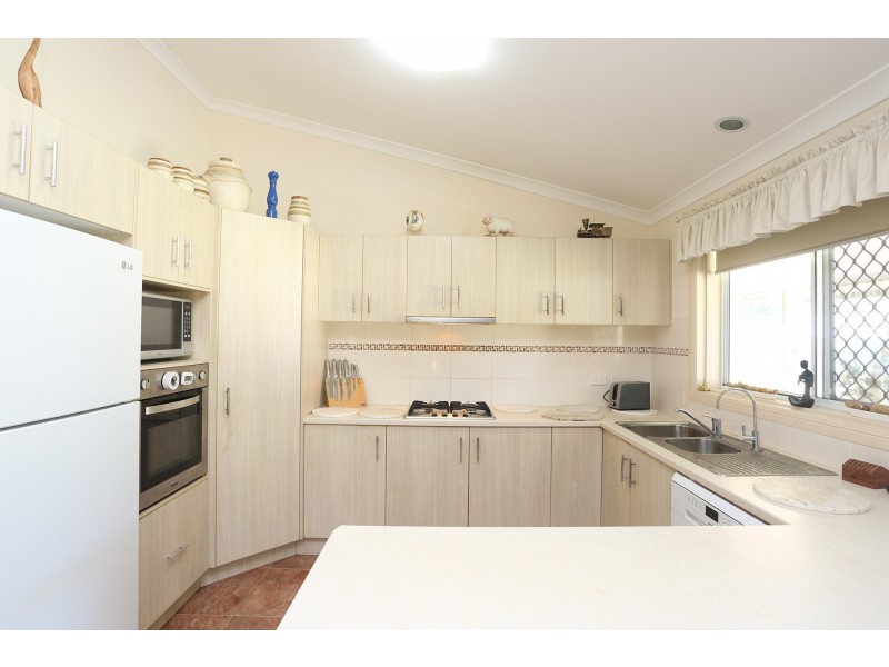 9 ESK Caravan Park 16 Hassall street, Esk QLD 4312