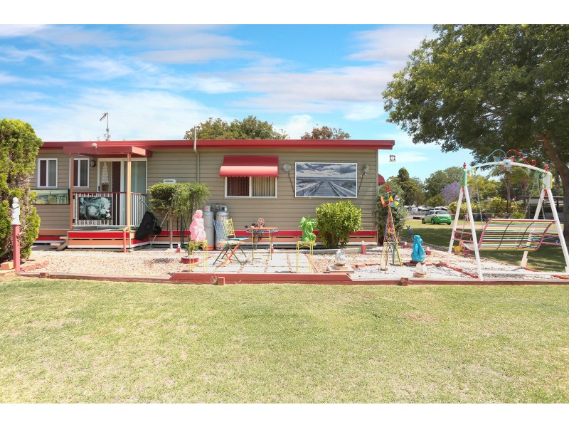 9 ESK Caravan Park 16 Hassall street, Esk QLD 4312