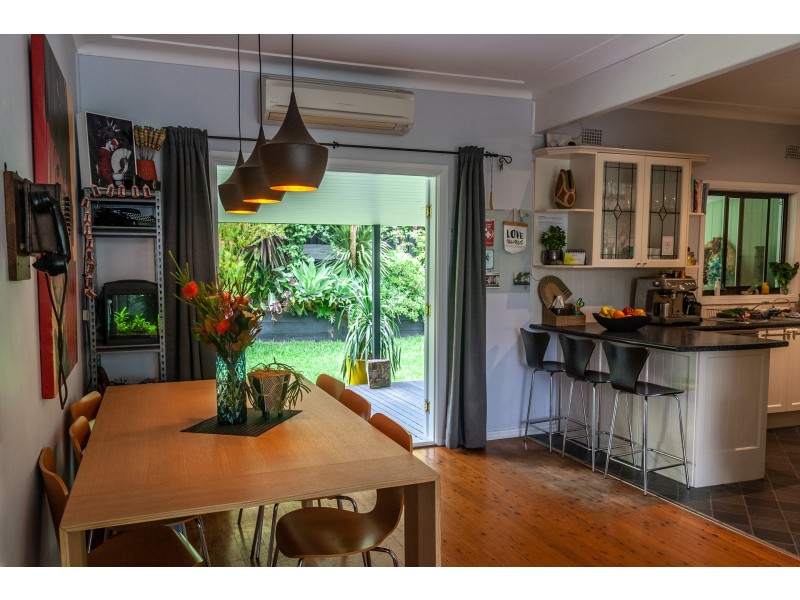 6 Foster Street, Helensburgh NSW 2508