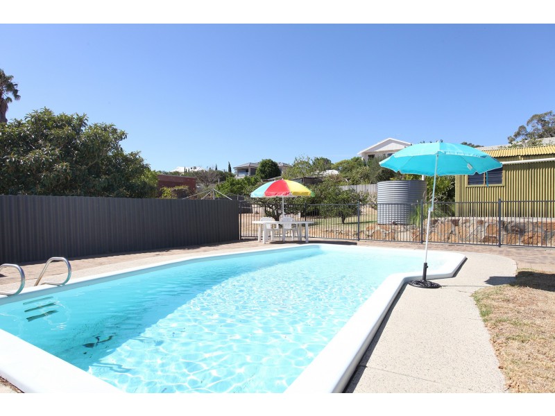 6 Boorabilla Way, Greenmount WA 6056