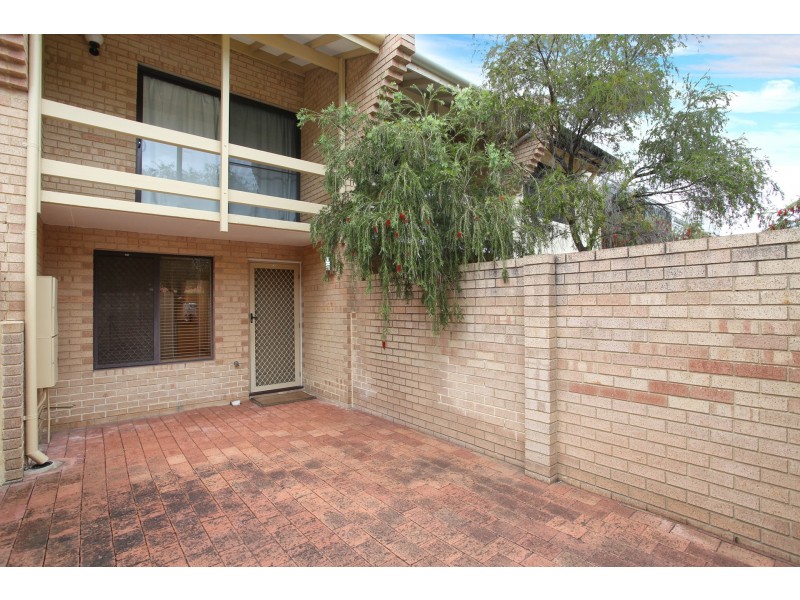 2/18 Tareena Street, Nedlands WA 6009