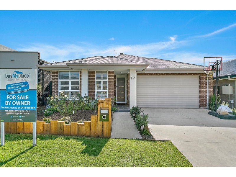 19 Bartlett Crescent, Calderwood NSW 2527