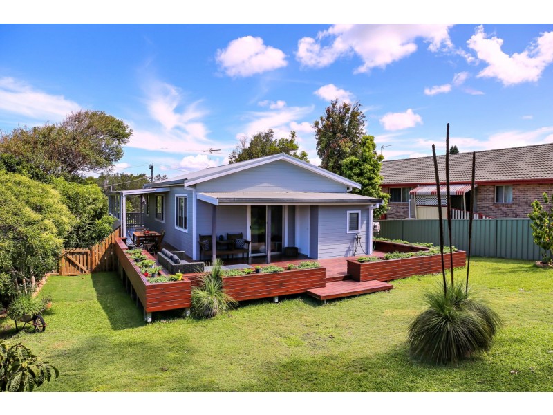 18 Currawong Crescent, South West Rocks NSW 2431
