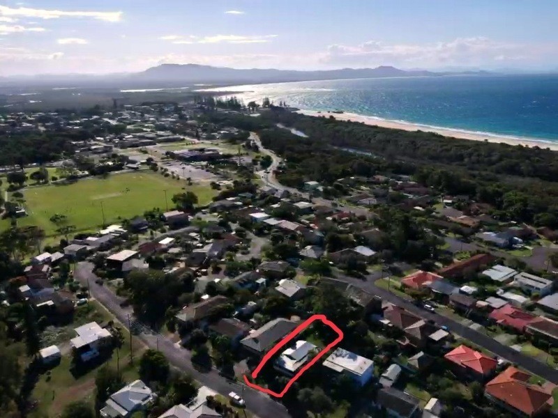 18 Currawong Crescent, South West Rocks NSW 2431