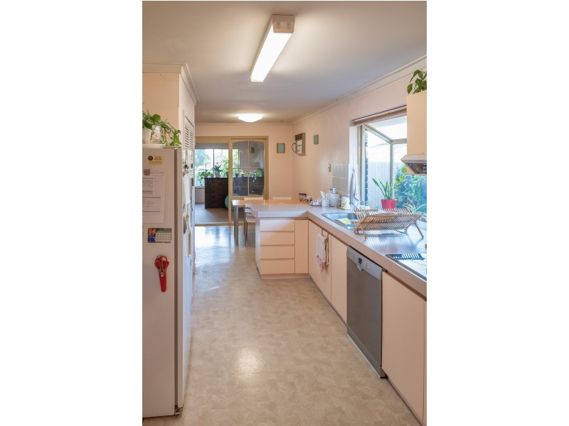 13 Chalcombe Way, Warwick WA 6024