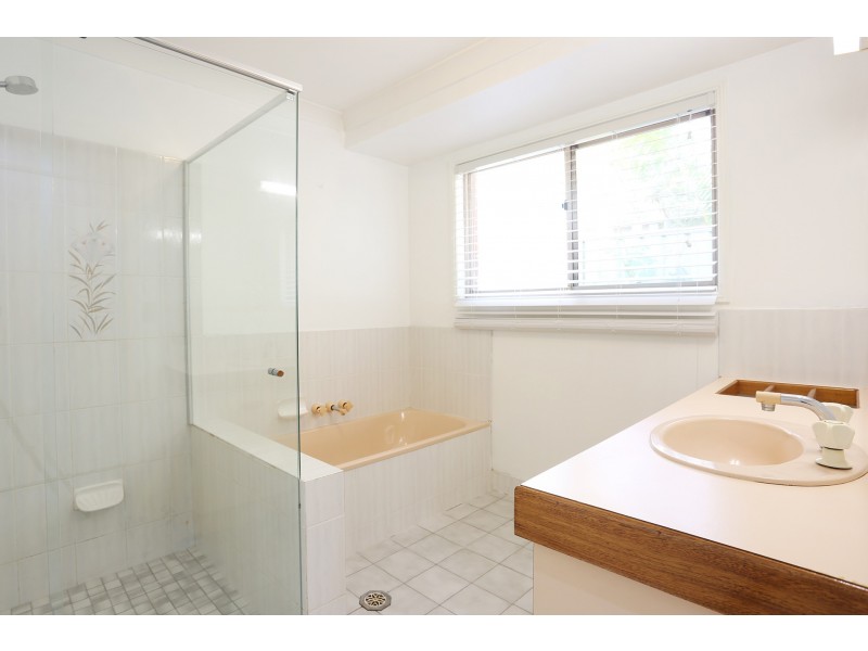 3 Pepperina Court, Shailer Park QLD 4128