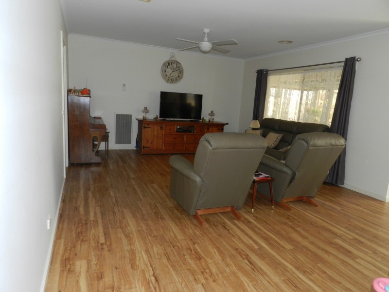 53 Murdock Street, California Gully VIC 3556