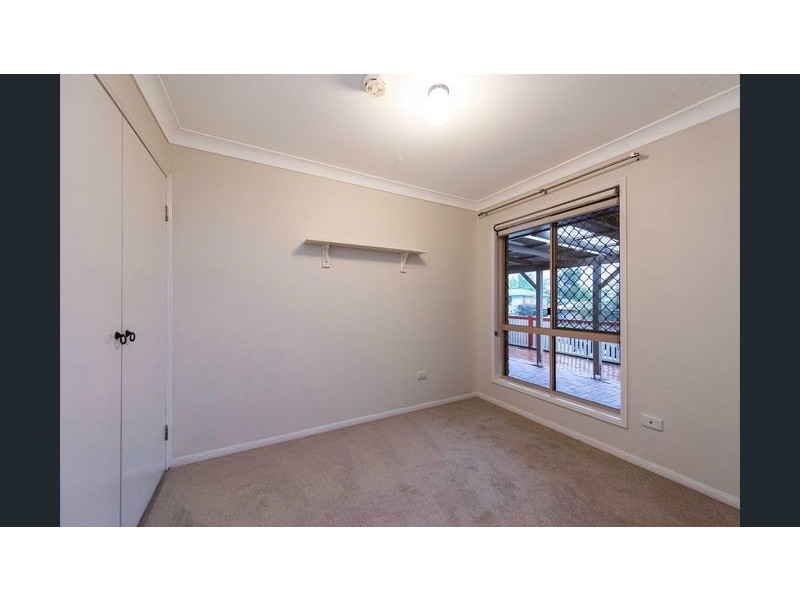 10 Dylan court, Darling Heights QLD 4350