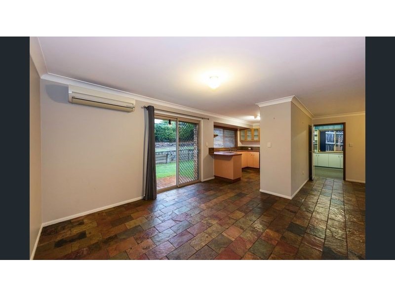 10 Dylan court, Darling Heights QLD 4350