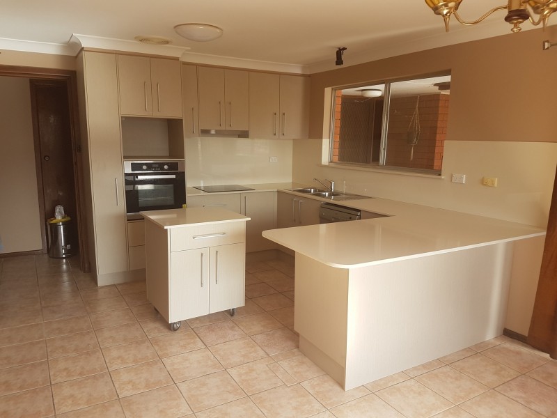 10 Eungella Place, Orange NSW 2800