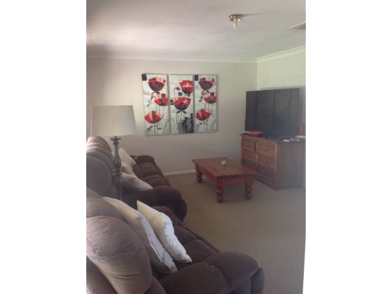 39 Bobbara Street, Harden NSW 2587