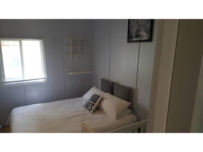 25 West Street, Sarina QLD 4737