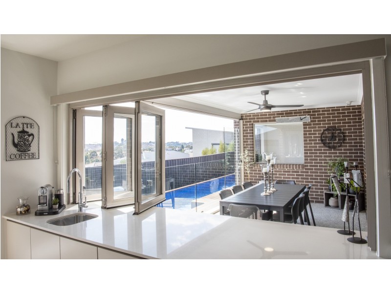 11 Jessica Way, Highton VIC 3216