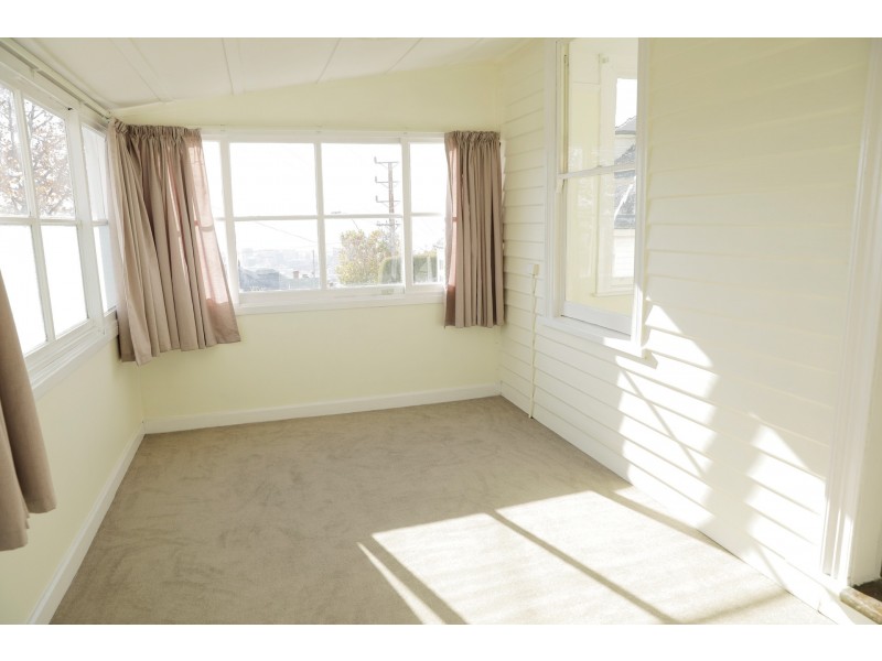 94 Forest Road, West Hobart TAS 7000
