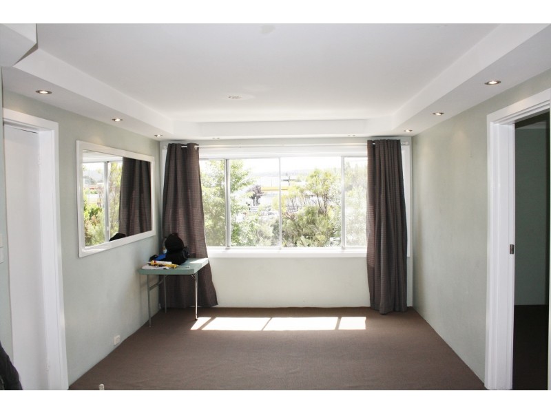 3/12 Morisset Street, Queanbeyan West NSW 2620