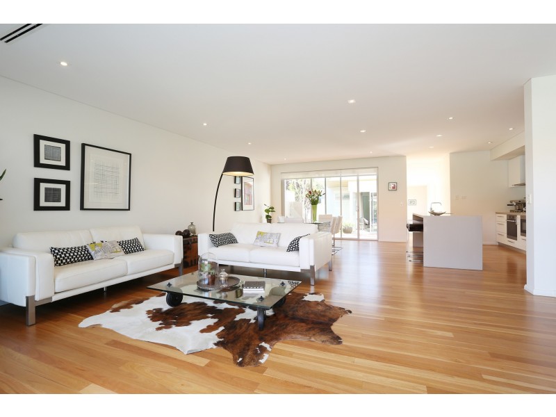 6B Wavertree Place, Leederville WA 6007