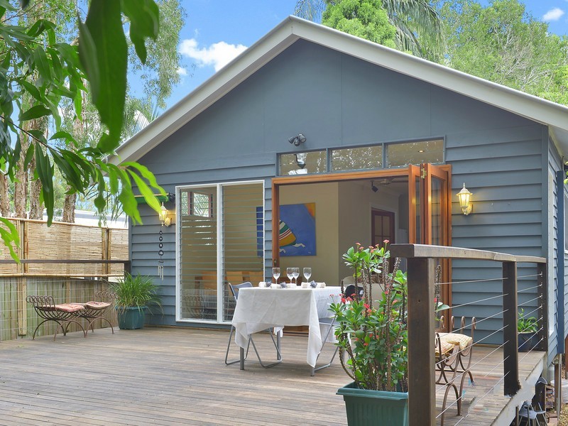 196 Indooroopilly Road, St Lucia QLD 4067