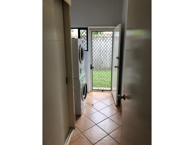 14 Mercurio Street, White Rock QLD 4868