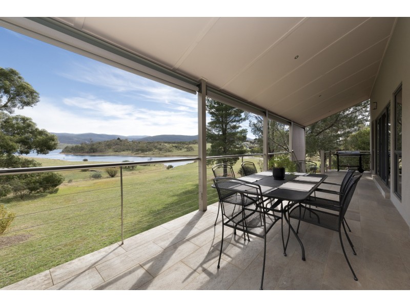 18 Rosemary Circuit, Kalkite NSW 2627