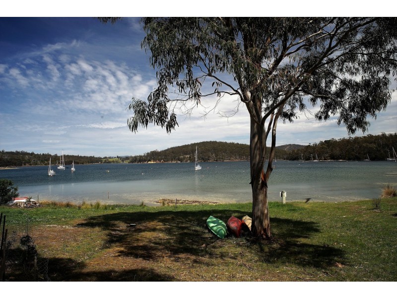 315 Missionary Road, Barnes Bay TAS 7150