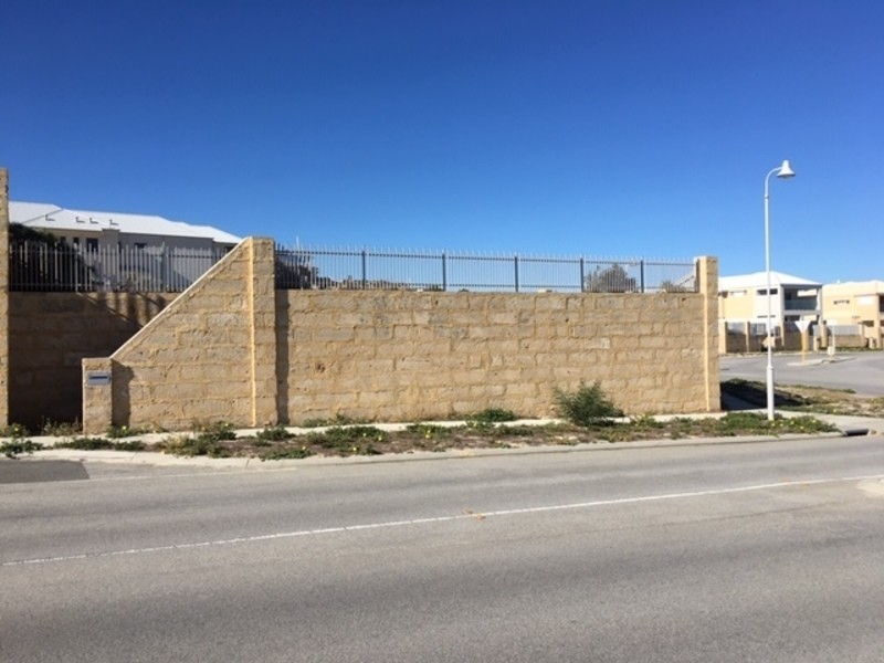 1 Lindsay Beach Boulevard, Yanchep WA 6035