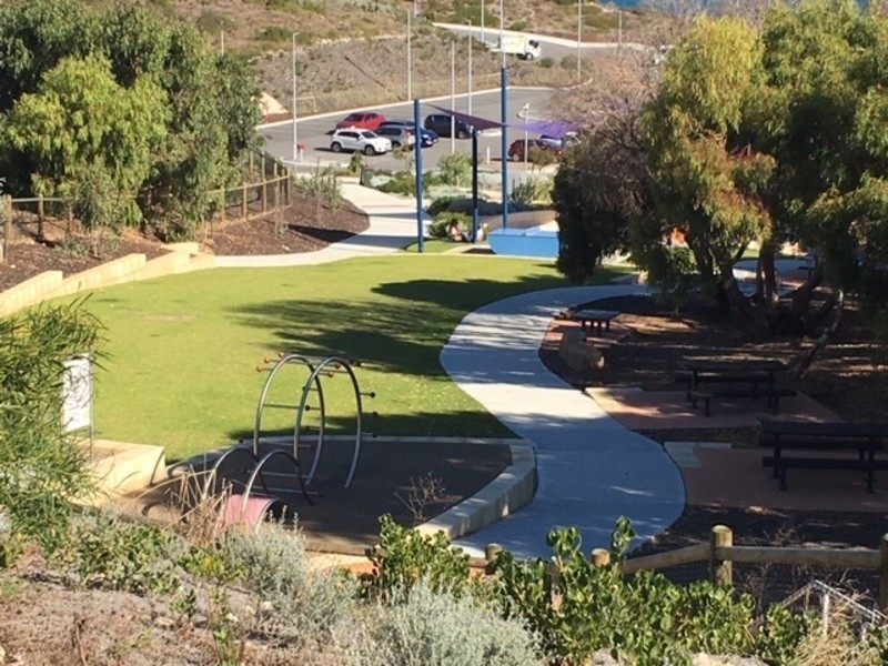 1 Lindsay Beach Boulevard, Yanchep WA 6035