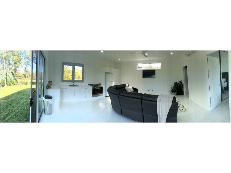 422 Lake Mary Road, Lake Mary QLD 4703