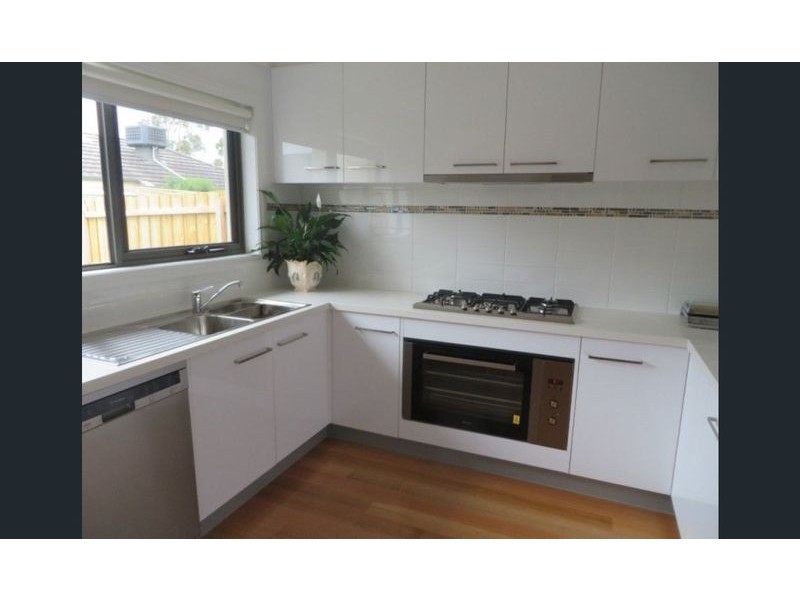 4/32 Karingal Street, Croydon North VIC 3136