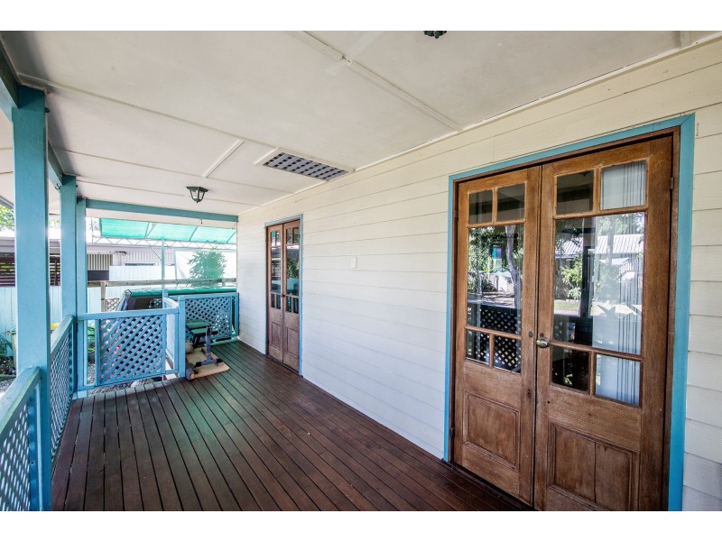 40 David Street, Machans Beach QLD 4878