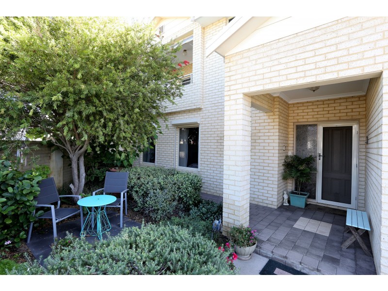 56 Jackson Avenue, Karrinyup WA 6018