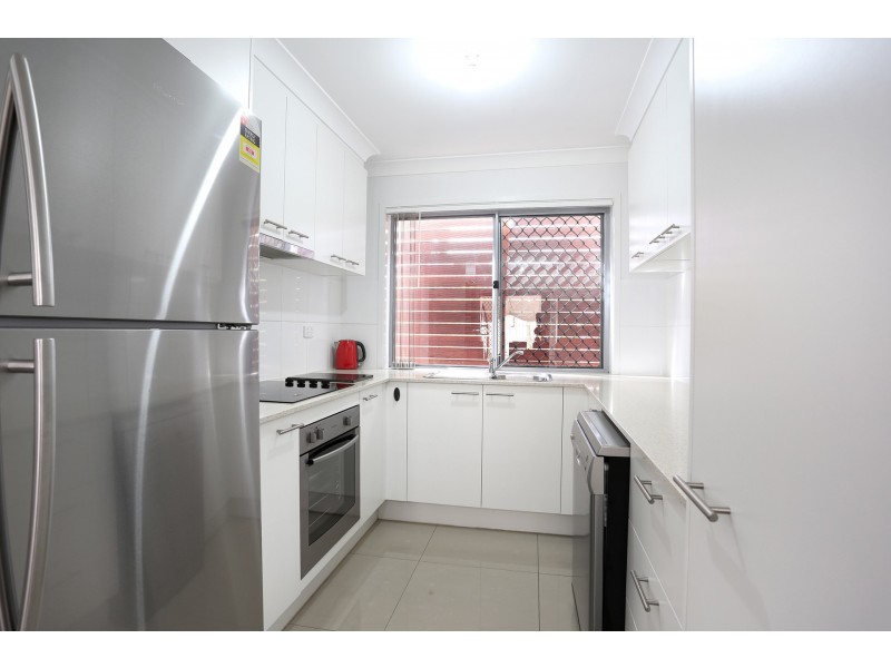 2/36 Juers Street, Kingston QLD 4114