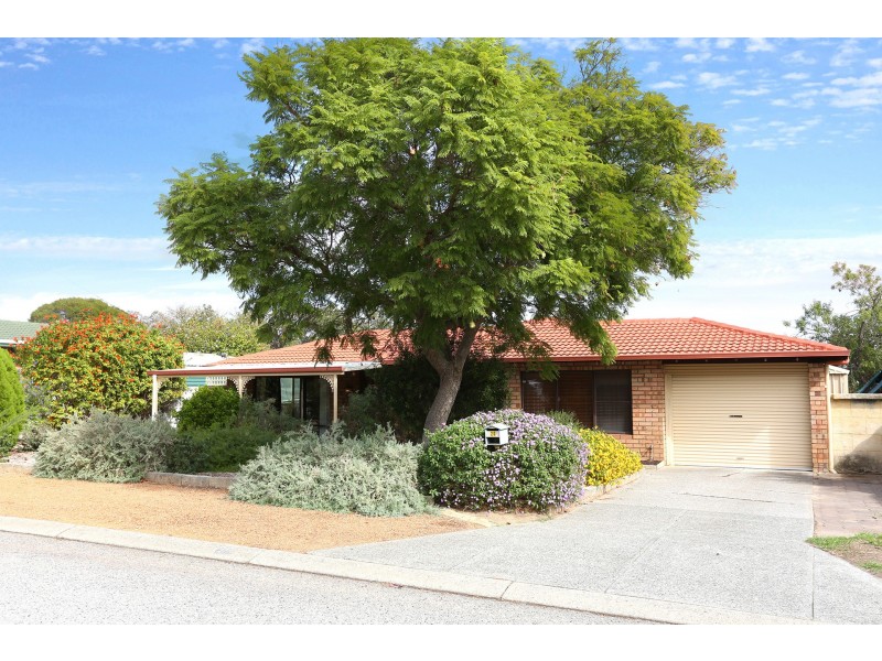 20 Vanessa Way, Swan View WA 6056