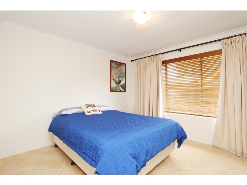 20 Vanessa Way, Swan View WA 6056