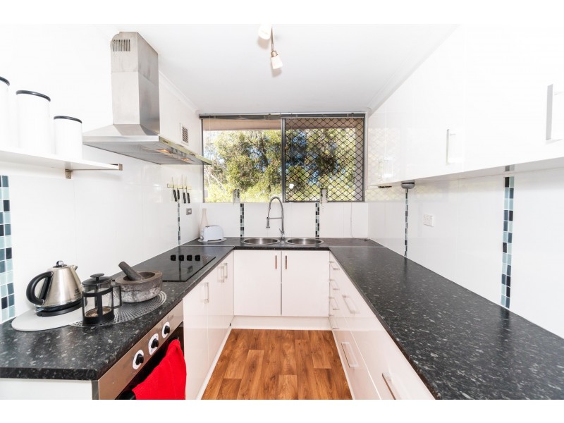 144/12 Wall Street, Maylands WA 6051