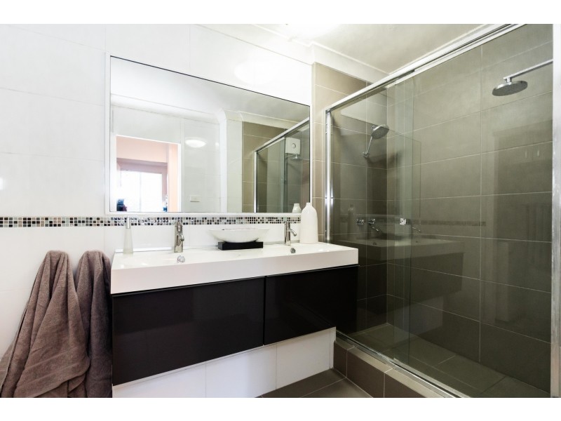 144/12 Wall Street, Maylands WA 6051