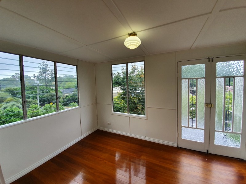 62 Fletcher Parade, Bardon QLD 4065