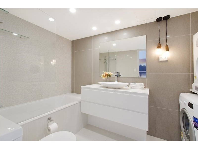 22D/5 Clifford Street, Surfers Paradise QLD 4217