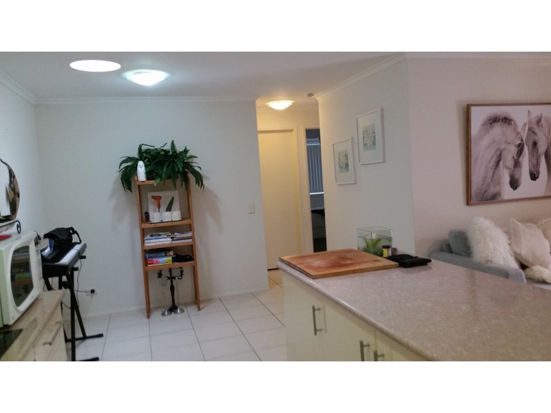 1/32 Galloway Drive, Ashmore QLD 4214