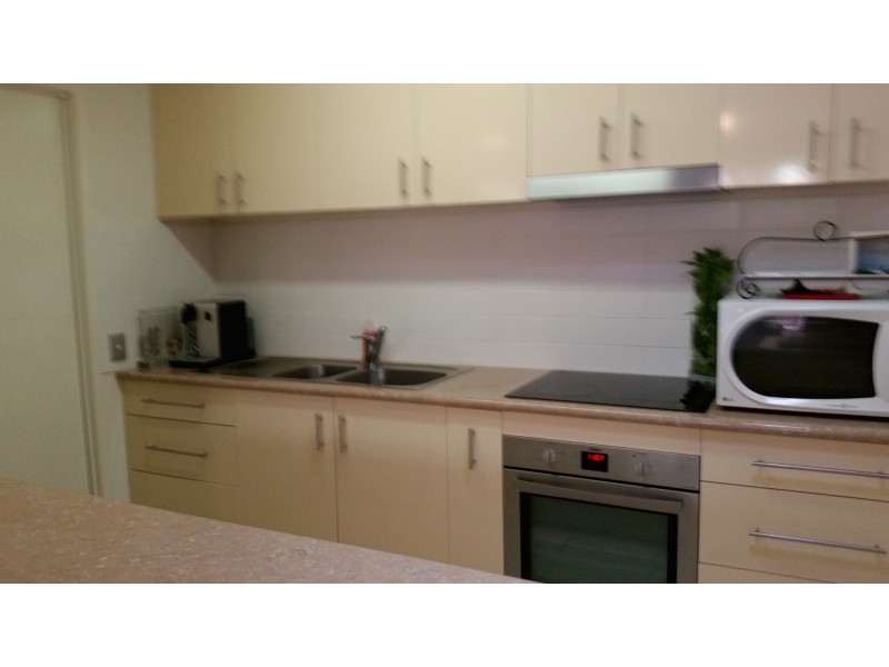 1/32 Galloway Drive, Ashmore QLD 4214