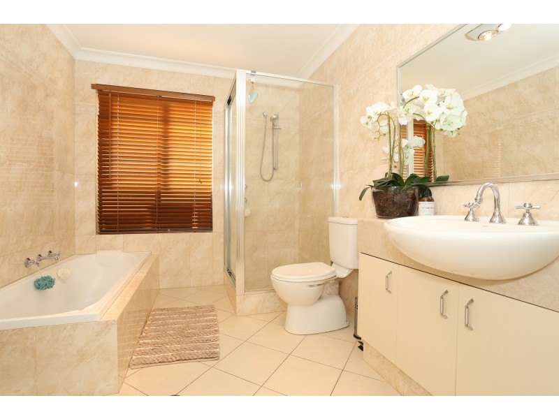 60 Delgado Parade, Iluka WA 6028