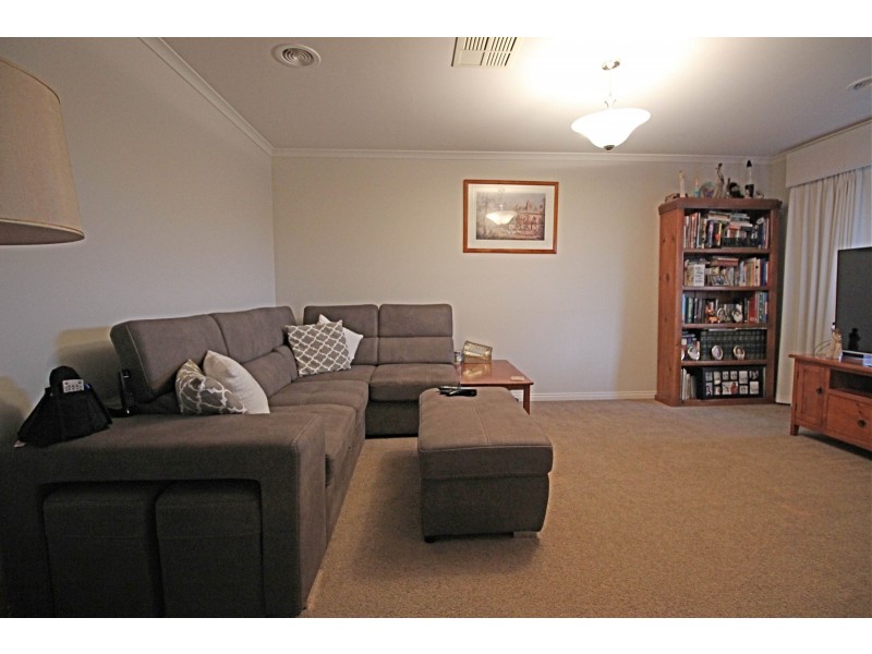 3 Ryeland Court, Alfredton VIC 3350