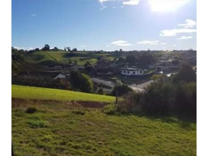 20 South Road, Penguin TAS 7316