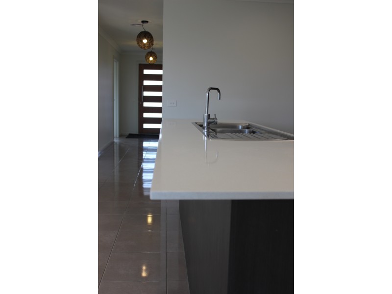 14 McGill court, Port Fairy VIC 3284