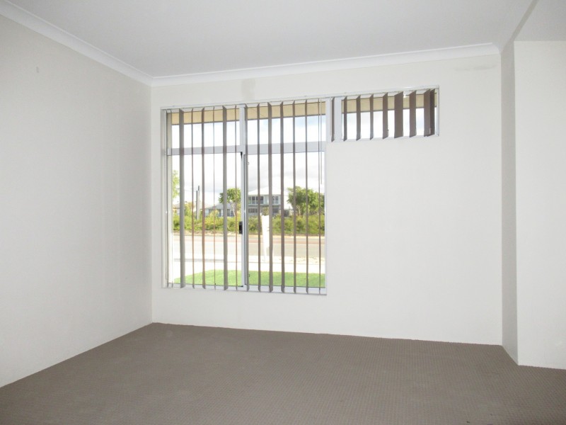 30 Bradley Street, Southern River WA 6110