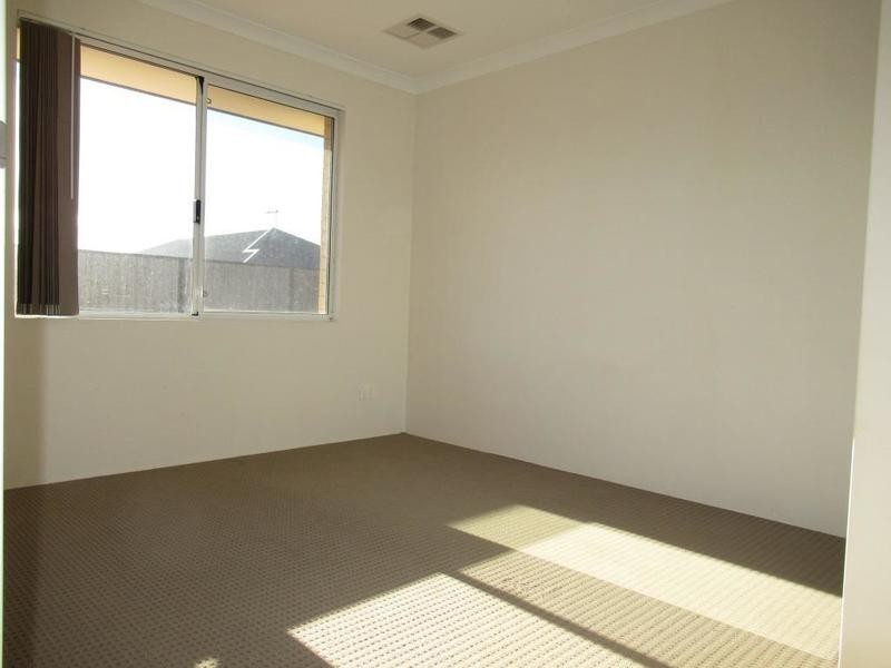 30 Bradley Street, Southern River WA 6110