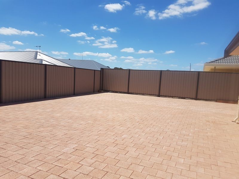 30 Bradley Street, Southern River WA 6110