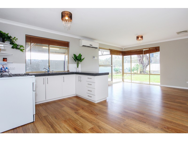 1 Phillips Way, North Yunderup WA 6208