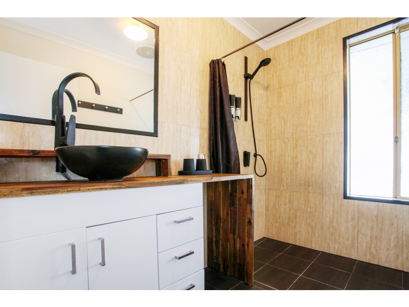 1 Phillips Way, North Yunderup WA 6208